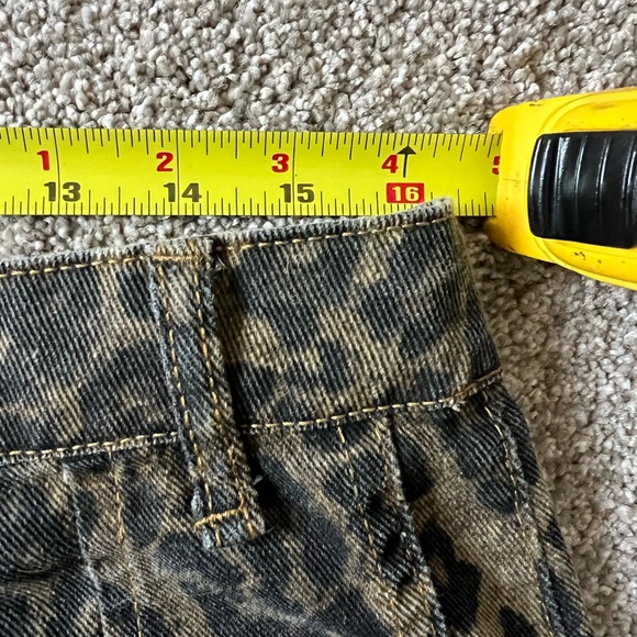 Buckley Leo Leopard print Barrel jeans - Picture 7 of 10